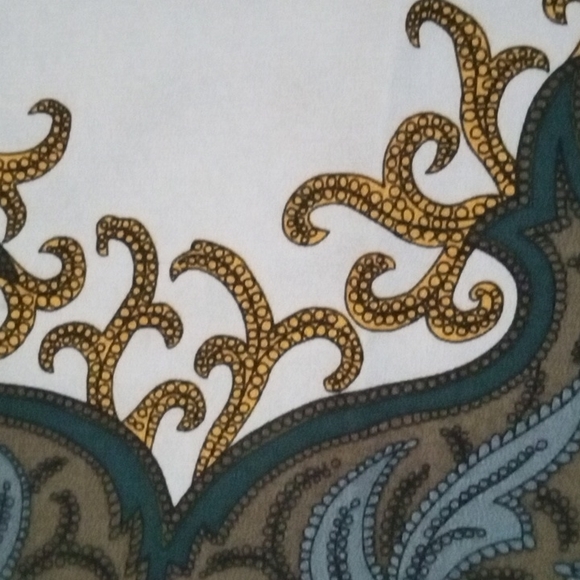 SOLDVintage Oscar de la Renta Silk scarf - Picture 7 of 7